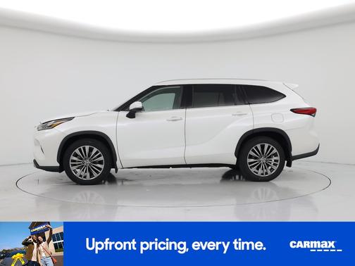 White 2020 Toyota Highlander Platinum