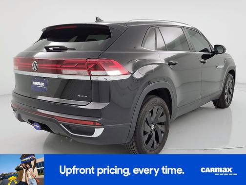 2024 Volkswagen Atlas Cross Sport SE w/Tech