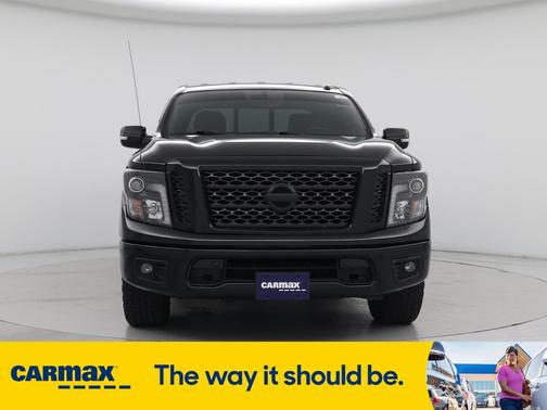 2019 Nissan Titan SV