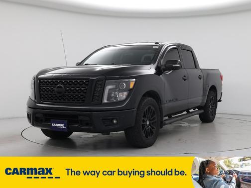 2019 Nissan Titan SV