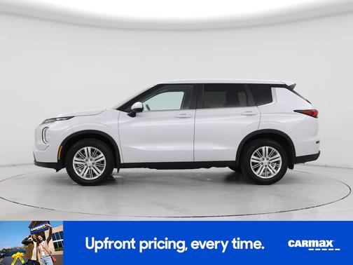 2024 Mitsubishi Outlander ES
