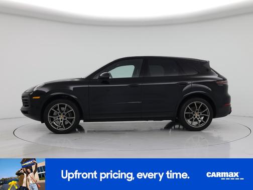 Black 2022 Porsche Cayenne Platinum