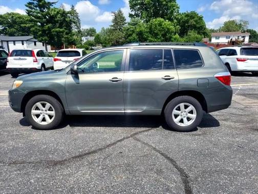 2009 Toyota Highlander Base