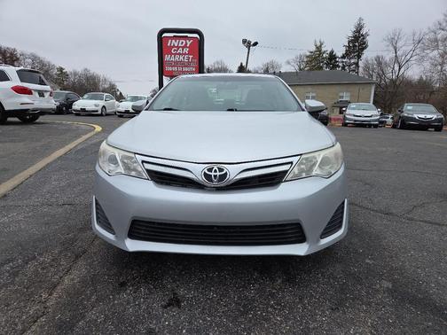 2013 Toyota Camry LE