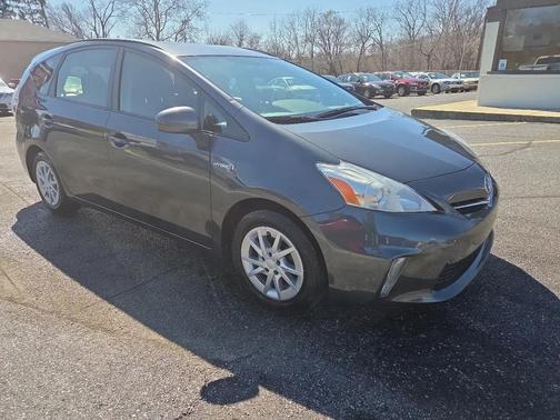 2014 Toyota Prius v Three