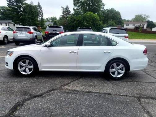 2013 Volkswagen Passat 2.5 SE