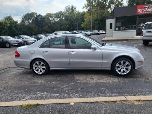 2009 Mercedes-Benz E-Class E350 4MATIC Sedan