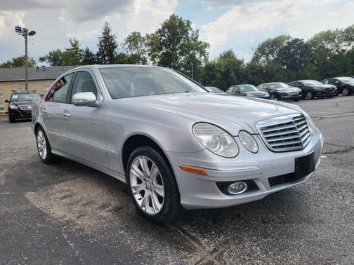 2009 Mercedes-Benz E-Class E350 4MATIC Sedan
