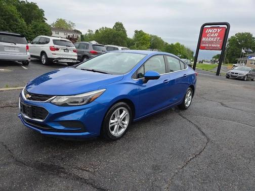 Blue 2016 Chevrolet Cruze LT Auto