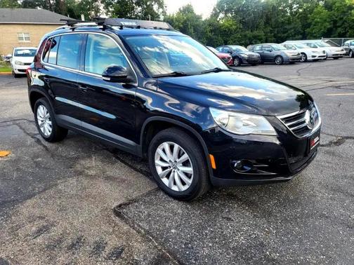 2011 Volkswagen Tiguan SE