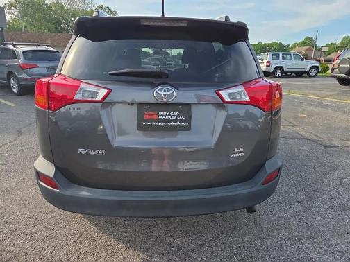 Magnetic Gray Metallic 2013 Toyota RAV4 LE