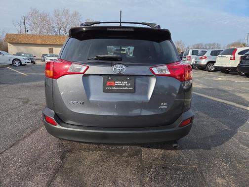 2014 Toyota RAV4 LE