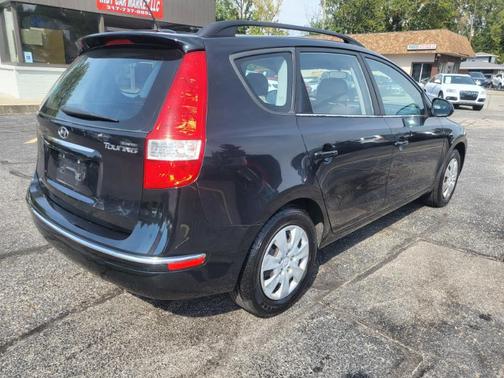 2010 Hyundai Elantra Touring GLS