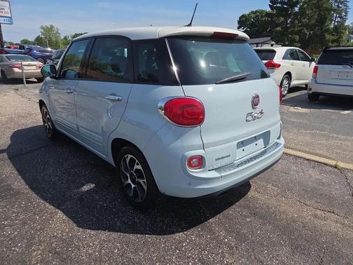 Blu Chiaro (Light Blue) 2015 FIAT 500L Easy