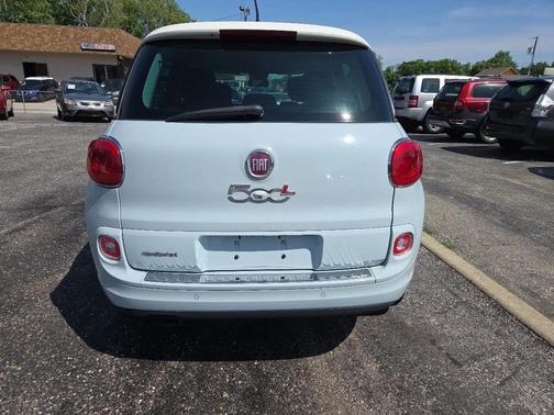 Blu Chiaro (Light Blue) 2015 FIAT 500L Easy
