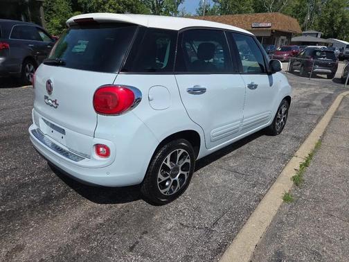 Blu Chiaro (Light Blue) 2015 FIAT 500L Easy