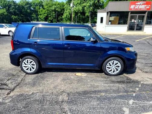 2013 Scion xB 10 Series