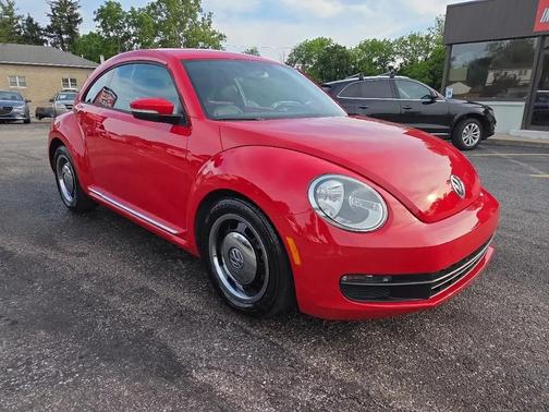 Tornado Red 2013 Volkswagen Beetle 2.5L