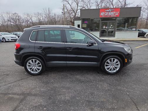 2010 Volkswagen Tiguan SEL