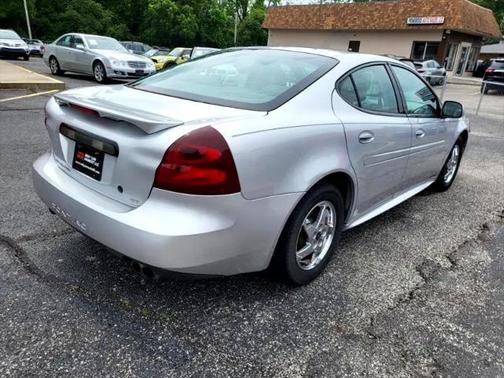 2004 Pontiac Grand Prix GT2