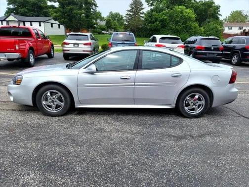2004 Pontiac Grand Prix GT2