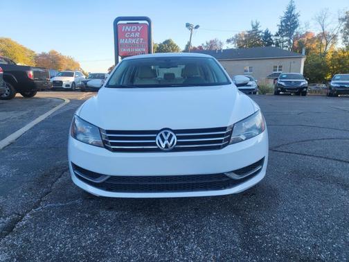 2012 Volkswagen Passat 2.5 SE