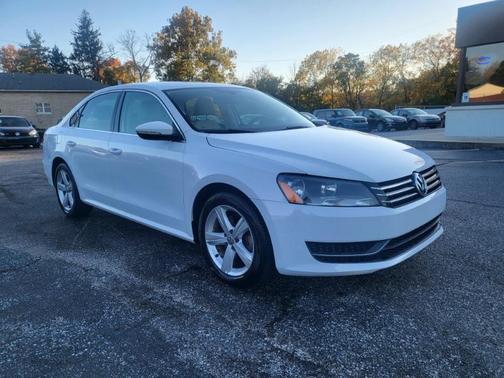 2012 Volkswagen Passat 2.5 SE
