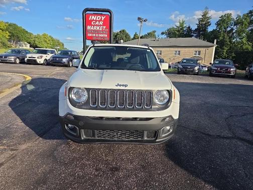 Alpine White 2016 Jeep Renegade Latitude