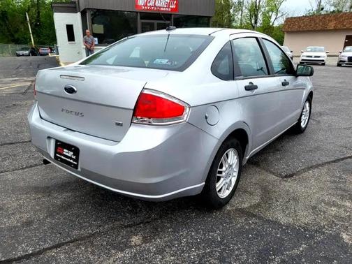 2010 Ford Focus SE
