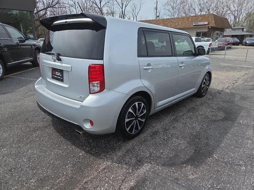 2013 Scion xB 10 Series