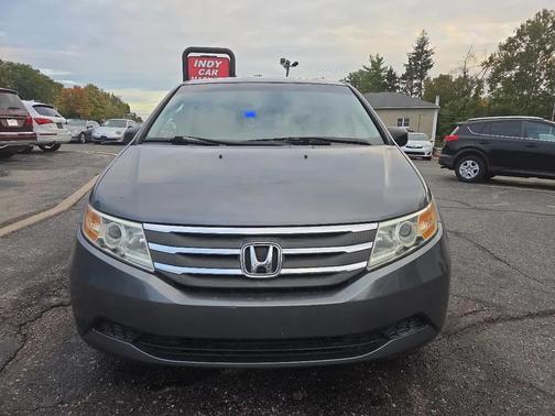 Polished Metal Metallic 2011 Honda Odyssey EX-L
