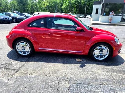 2012 Volkswagen Beetle 2.5L