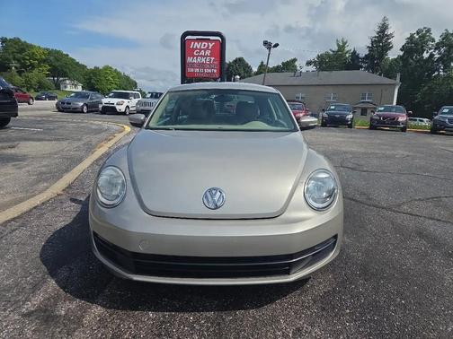 Sand 2012 Volkswagen Beetle 2.5L