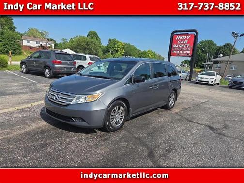 Polished Metal Metallic 2011 Honda Odyssey EX-L