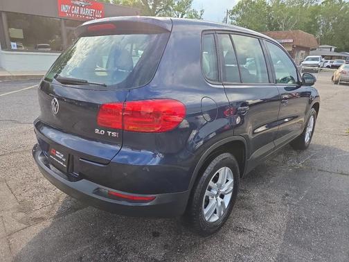 Dark Blue 2014 Volkswagen Tiguan Auto S