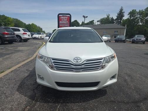 Pearl White 2009 Toyota Venza Base