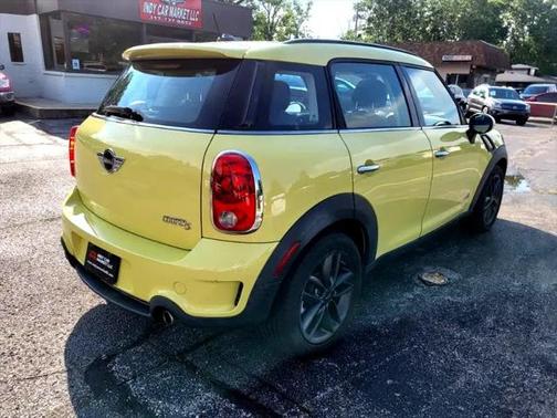2012 MINI Cooper S Countryman Base