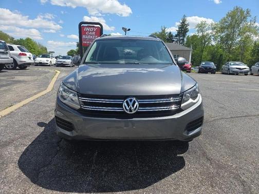 Pepper Gray Metallic 2015 Volkswagen Tiguan 4MOTION Auto SE