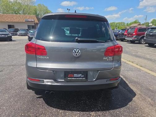Pepper Gray Metallic 2015 Volkswagen Tiguan 4MOTION Auto SE