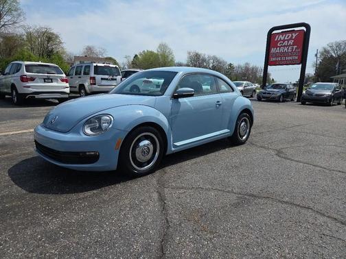 Denim Blue 2012 Volkswagen Beetle 2.5L