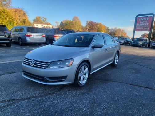 2013 Volkswagen Passat 2.5 SE