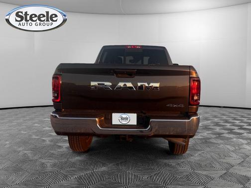 2025 RAM 2500 Tradesman Crew Cab 4x4 6'4' Box