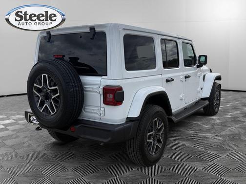2026 Jeep Wrangler 4-Door Sahara 4x4