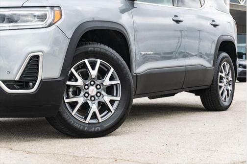 2023 GMC Acadia FWD SLT