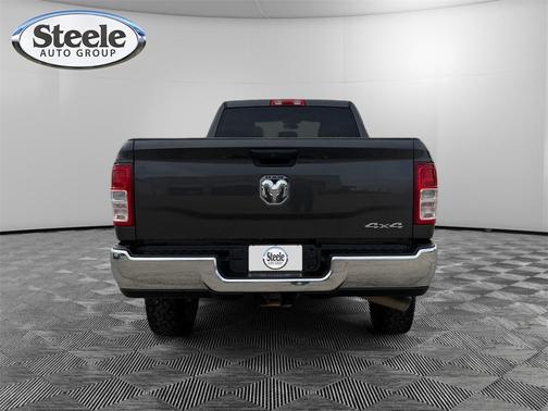 2022 RAM 2500 Tradesman Crew Cab 4x4 8' Box