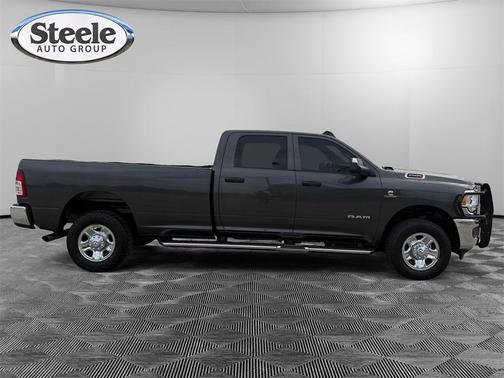 2022 RAM 2500 Tradesman Crew Cab 4x4 8' Box