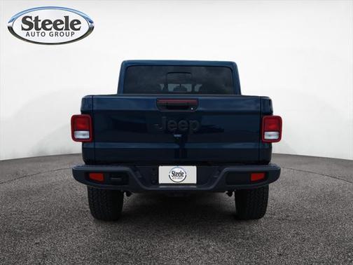 2025 Jeep Gladiator Nighthawk