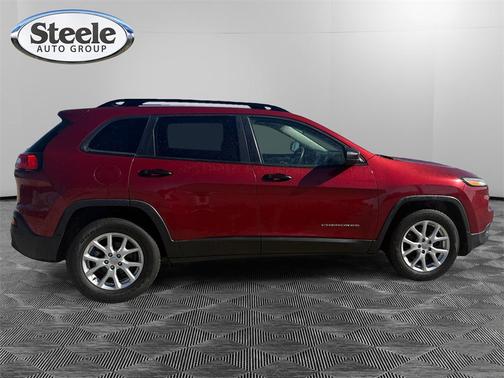 2016 Jeep Cherokee Sport