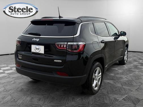 2023 Jeep Compass Latitude