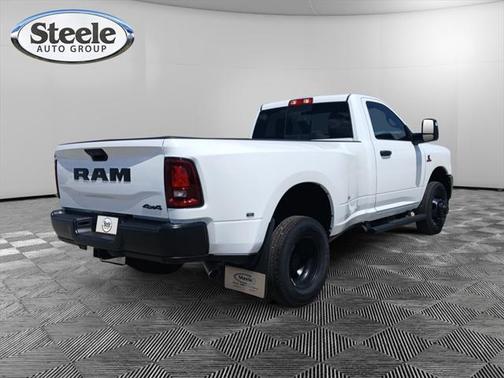 2025 RAM 3500 Tradesman Regular Cab 4x4 8' Box